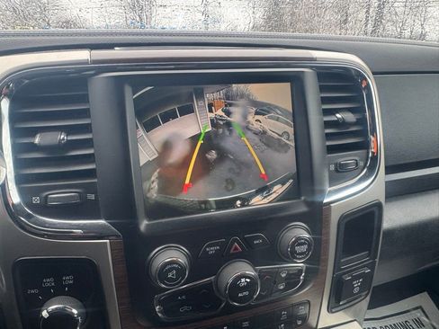 Used 2016 RAM 2500 Laramie w/ Convenience Group AWD/4WD image 37