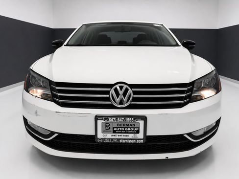 Used 2015 Volkswagen Passat 1.8T Sport FWD image 6