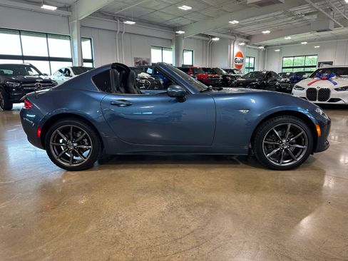 Used 2019 MAZDA MX-5 Miata RF Grand Touring RWD image 9