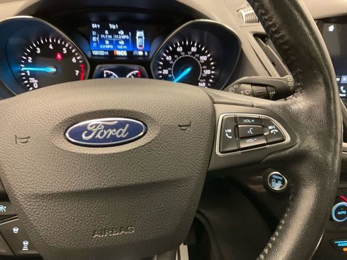 Used 2018 Ford Escape Titanium w/ Ford Safe & Smart Package image 22