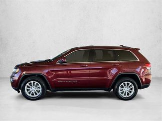 Used 2021 Jeep Grand Cherokee Laredo video 2
