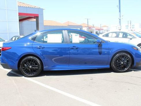 Certified 2026 Toyota Camry SE FWD image 19