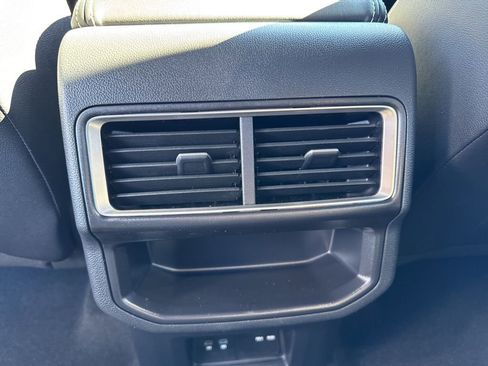 New 2026 Volkswagen Atlas Cross Sport SE image 13