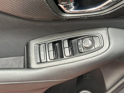 Used 2025 Subaru Legacy Premium AWD/4WD image 15