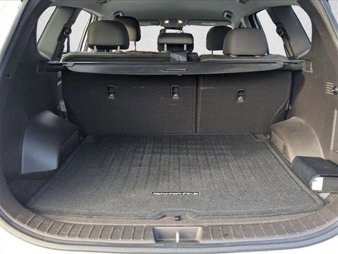Used 2019 Hyundai Santa Fe SEL image 7