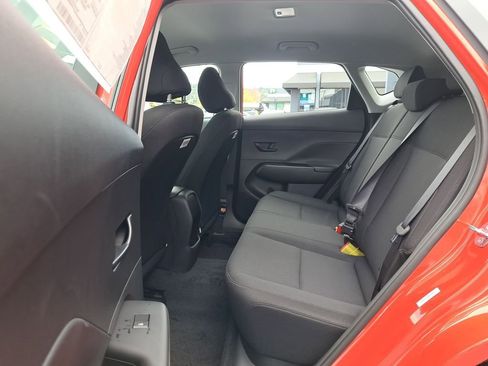 New 2026 Hyundai Kona SE image 14