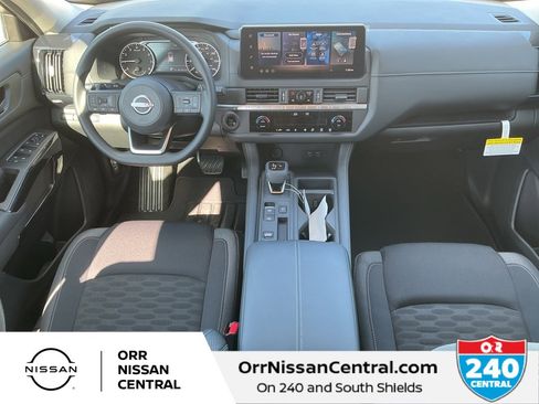 New 2026 Nissan Pathfinder S image 15