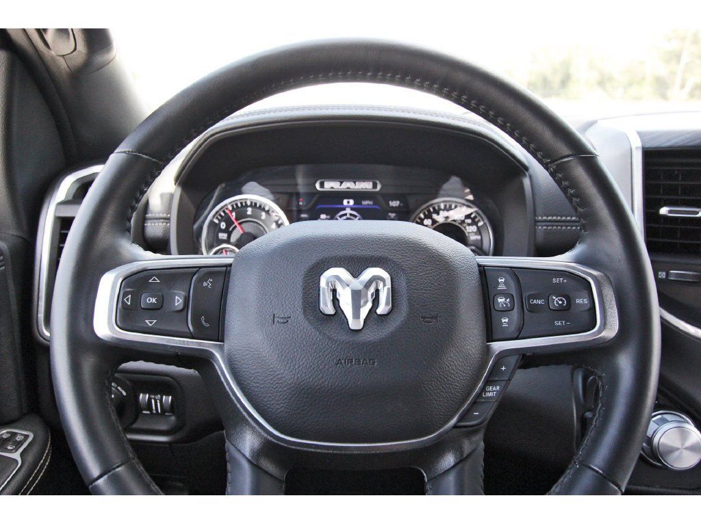 Used 2024 RAM 2500 Laramie w/ Night Edition AWD/4WD image 15