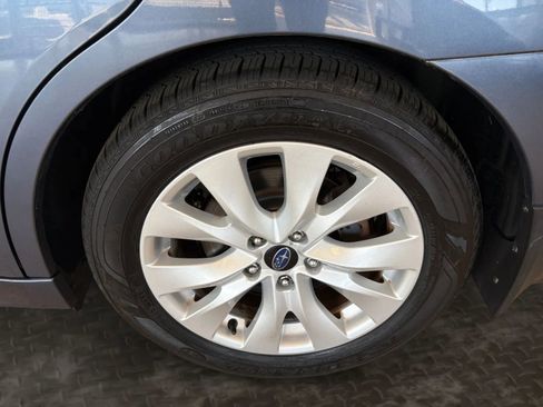 Used 2016 Subaru Legacy 2.5i Premium AWD/4WD image 35