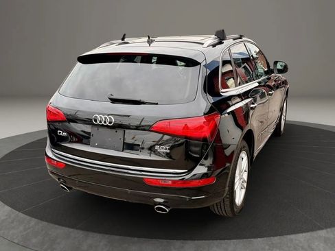 Used 2017 Audi Q5 2.0T Premium Plus w/ Technology Package image 4