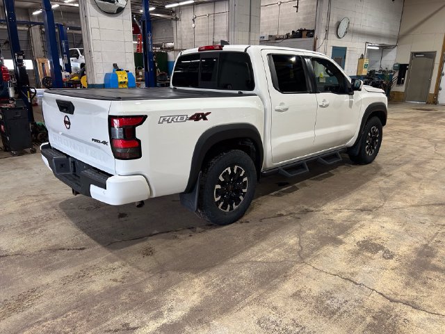 Used 2022 Nissan Frontier PRO-4X AWD/4WD image 9