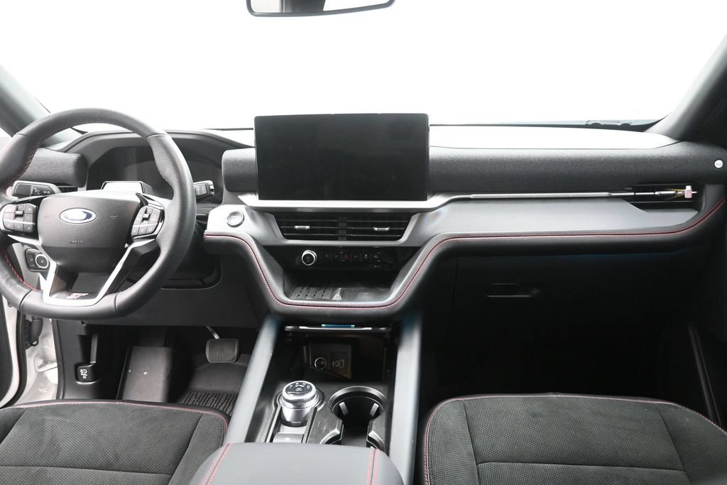 Used 2025 Ford Explorer ST RWD image 14
