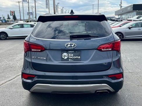 Used 2017 Hyundai Santa Fe Sport w/ 2.4L Tech Package 04 AWD/4WD image 8