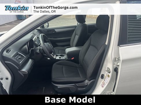 Used 2018 Subaru Outback 2.5i image 12