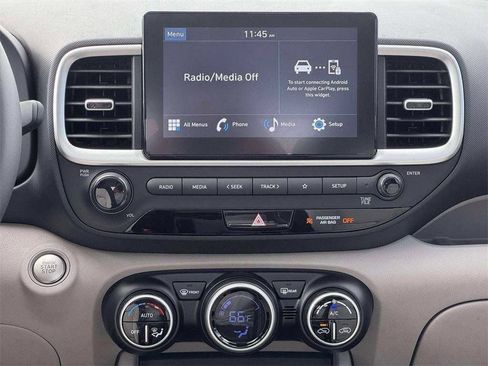Certified 2026 Hyundai Venue SEL FWD image 19