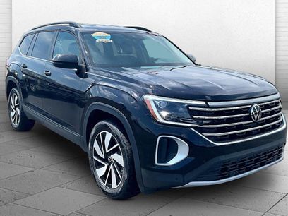 Used 2025 Volkswagen Atlas SE
