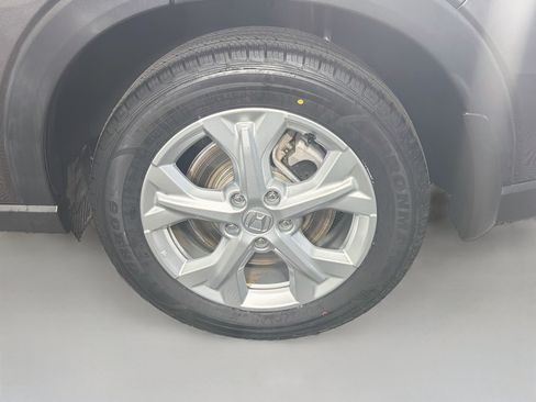 Used 2025 Honda HR-V LX image 11
