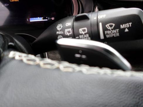 Used 2022 Jeep Grand Cherokee L Limited image 24