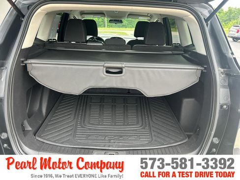 Used 2013 Ford Escape SE FWD image 19