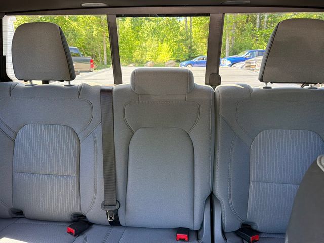 Used 2022 RAM 1500 Big Horn AWD/4WD image 22