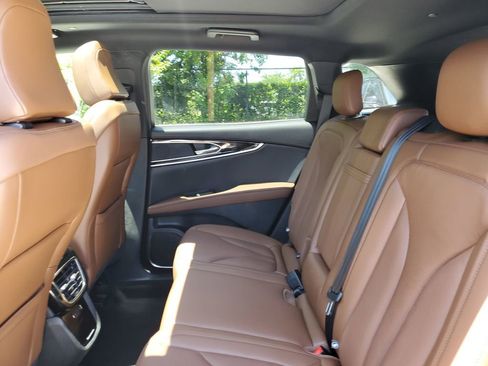 Certified 2022 Lincoln Nautilus Reserve FWD image 11