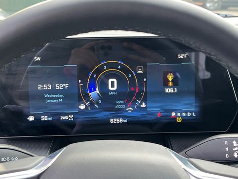 Certified 2025 Chevrolet Equinox LT w/ Safety and Technology Package image 17