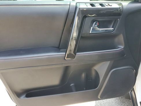 Used 2023 Toyota 4Runner TRD Off-Road Premium w/ Moonroof Package AWD/4WD image 21
