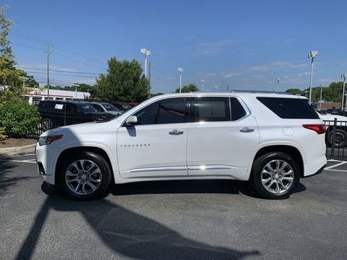 Used 2020 Chevrolet Traverse Premier FWD image 5