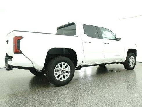 New 2026 Toyota Tacoma SR5 image 25