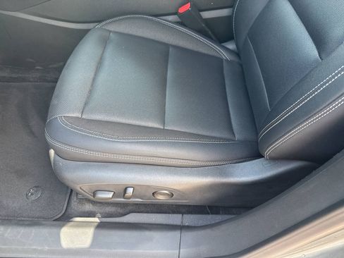 Used 2024 Chevrolet Blazer EV LT AWD/4WD image 27