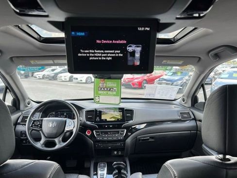 Used 2020 Honda Pilot Touring image 47