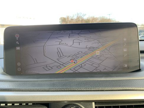 Certified 2021 Lexus RX 350L Luxury image 24