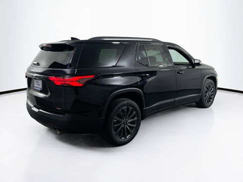 Used 2023 Chevrolet Traverse RS image 5