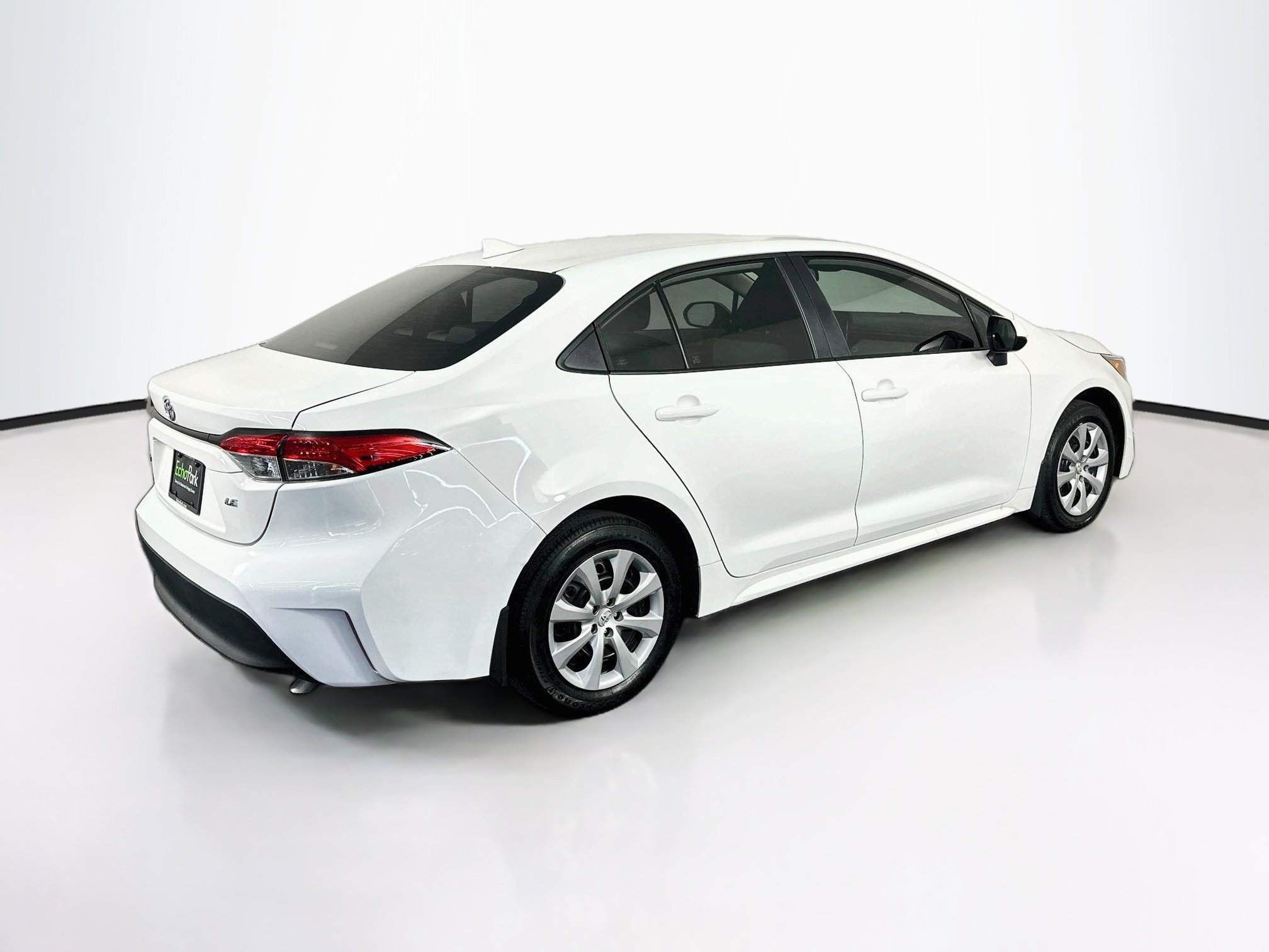 Used 2026 Toyota Corolla LE FWD image 9