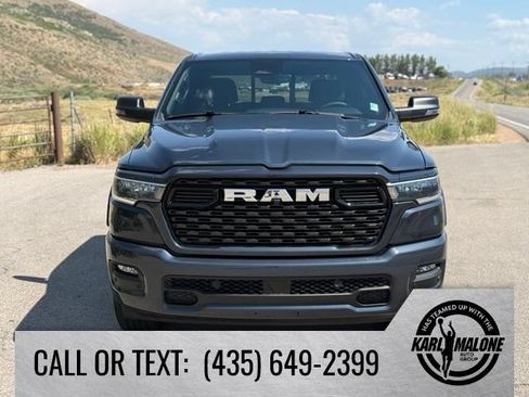 Used 2025 RAM 1500 Big Horn AWD/4WD image 9