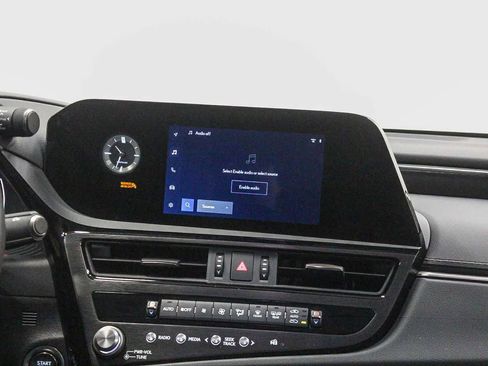 Certified 2025 Lexus ES 350 w/ Accessory Package (Z2) FWD image 18