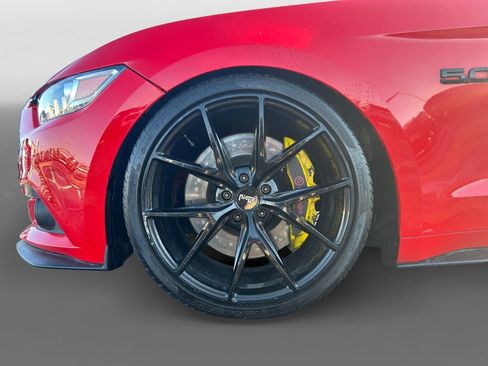 Used 2016 Ford Mustang GT Premium w/ GT Performance Package RWD image 13