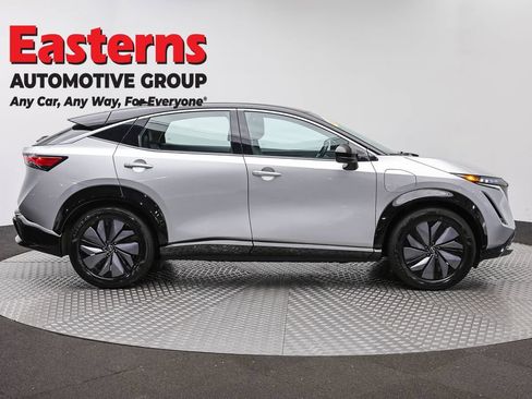 Used 2023 Nissan Ariya FWD image 4