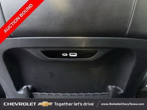 Used 2025 Chrysler Pacifica Select FWD image 34