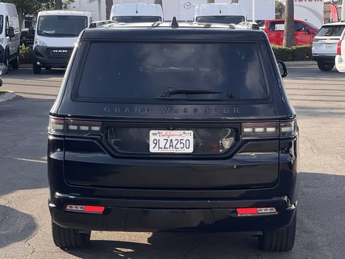 Used 2024 Jeep Grand Wagoneer L Series II w/ Quick Order Packagew 28T AWD/4WD image 4
