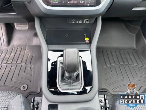 Used 2025 Subaru Forester Premium AWD/4WD image 20