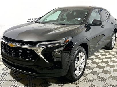 Used 2025 Chevrolet Trax LS