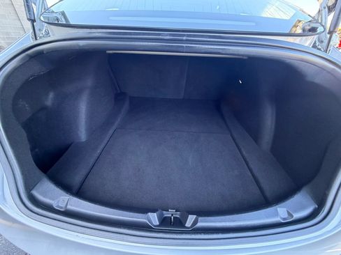 Used 2018 Tesla Model 3 Long Range RWD image 10