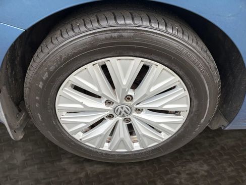 Used 2020 Volkswagen Jetta S image 38