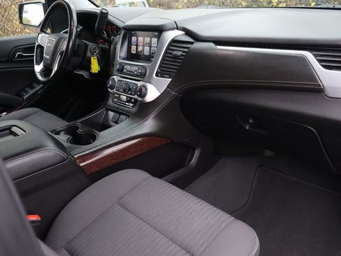 Used 2020 GMC Yukon SLE w/ Convenience Package image 34