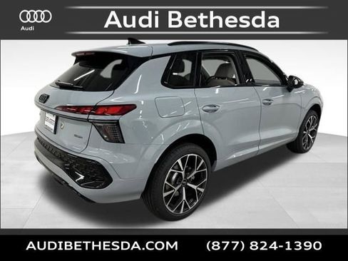 New 2026 Audi Q3 quattro 2.0T AWD/4WD image 7