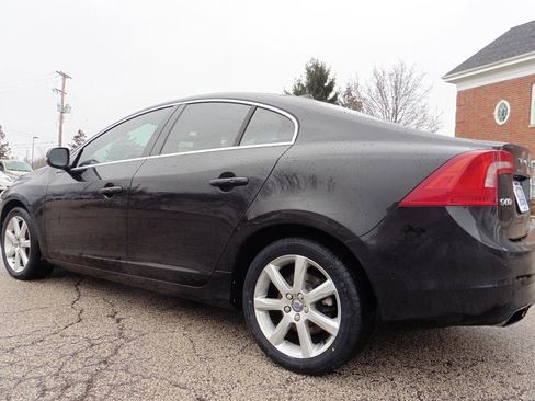 Used 2016 Volvo S60 T5 Premier w/ Climate Package image 2