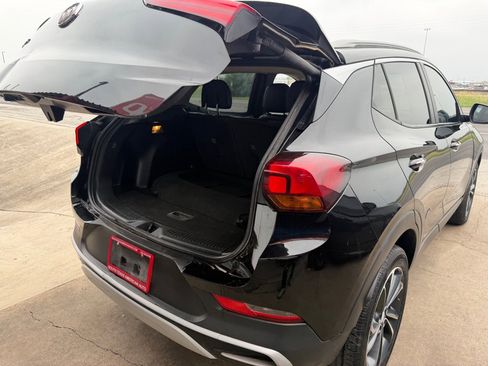 Used 2022 Buick Encore GX Select FWD image 28