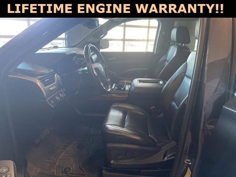 Used 2018 Chevrolet Suburban Premier image 29