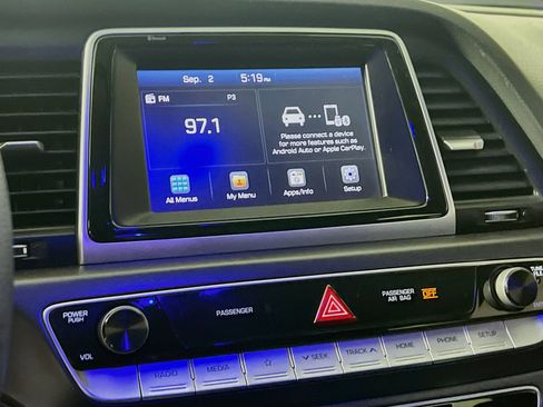 Used 2018 Hyundai Sonata SE FWD image 27